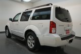 Used 2008 Nissan Pathfinder SE w/ Leather Pkg image 6