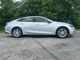 Used 2018 Chevrolet Malibu LT image 4