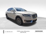 Used 2019 Lincoln Nautilus Reserve image 3
