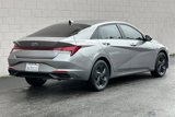 Used 2021 Hyundai Elantra SEL w/ Convenience Package image 3