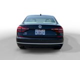 Used 2019 Volkswagen Passat 2.0T Wolfsburg image 4