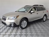 Used 2018 Subaru Outback 2.5i Premium image 4