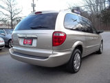 Used 2003 Chrysler Town & Country Limited image 3