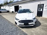 Used 2019 Ford Fusion SE image 2