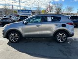 Used 2022 Kia Sportage EX image 3
