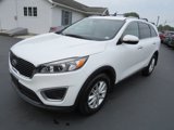 Used 2017 Kia Sorento LX w/ LX Convenience Package image 4