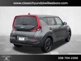 Used 2022 Kia Soul LX w/ Technology Package image 5