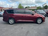 Used 2017 Chrysler Pacifica Touring-L image 6