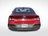 New 2025 Hyundai Elantra SE image 4
