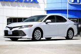 Used 2020 Toyota Camry LE image 1