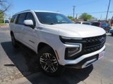 Used 2025 Chevrolet Suburban Z71 w/ Comfort Package image 3