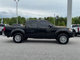 Used 2019 Nissan Frontier SV image 2