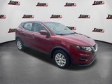 Used 2020 Nissan Rogue Sport S image 3