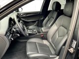 Certified 2025 Porsche Macan image 5