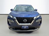 Used 2023 Nissan Rogue SV image 2