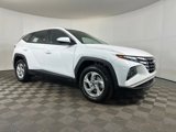 Used 2022 Hyundai Tucson SE image 2