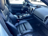 Used 2017 Porsche Cayenne Platinum Edition image 5