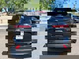 Used 2023 Toyota Highlander XLE image 5