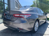 Used 2018 Toyota Camry XLE image 5