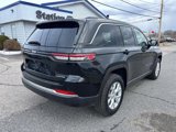 Certified 2023 Jeep Grand Cherokee Limited image 3