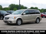 Used 2015 Chrysler Town & Country Touring w/ Driver Convenience Group image 1
