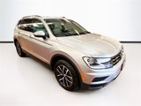 Used 2021 Volkswagen Tiguan SE w/ Panoramic Sunroof Package image 3