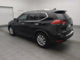 Used 2017 Nissan Rogue SV image 3