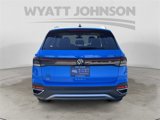 New 2025 Volkswagen Taos SE image 4