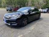 Used 2016 Honda Accord Touring image 3