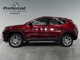 Used 2022 Jeep Compass Latitude image 2