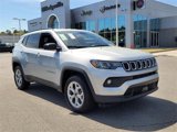 New 2025 Jeep Compass Latitude image 2