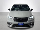 New 2025 Chrysler Pacifica Select image 4