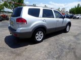 Used 2009 Kia Borrego LX w/ Convenience Pkg image 6