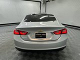 Used 2017 Chevrolet Malibu LT image 4