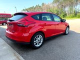 Used 2015 Ford Focus SE image 4