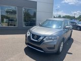 Used 2018 Nissan Rogue S image 3