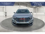 Used 2024 GMC Terrain SLT image 3