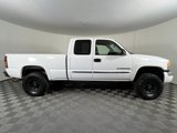 Used 2006 GMC Sierra 2500 SLE w/ Onstar Plus Package image 4