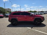 Used 2017 Jeep Cherokee Trailhawk image 4