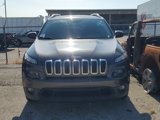 Used 2016 Jeep Cherokee Latitude image 2