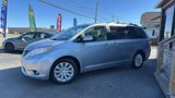 Used 2014 Toyota Sienna Limited image 3