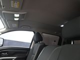 Used 2018 Nissan Titan SV image 2
