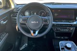Used 2022 Kia Niro EX image 5