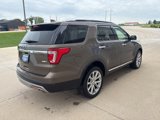 Used 2016 Ford Explorer Limited w/ Class II Trailer Tow Package image 4