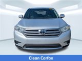 Used 2013 Toyota Highlander FWD image 2