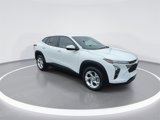 Used 2024 Chevrolet Trax LS w/ LS Convenience Package image 2