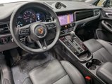 Used 2025 Porsche Macan image 4