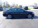 Used 2024 Volkswagen Jetta SE image 2