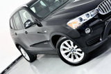 Used 2017 BMW X3 xDrive28i image 3