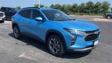 New 2025 Chevrolet Trax LT w/ Driver Confidence Package image 2